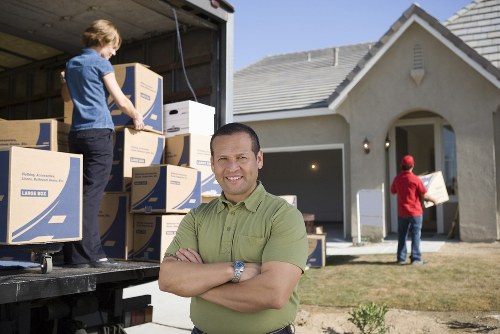 Commercial moving van support for Sunbury businesses