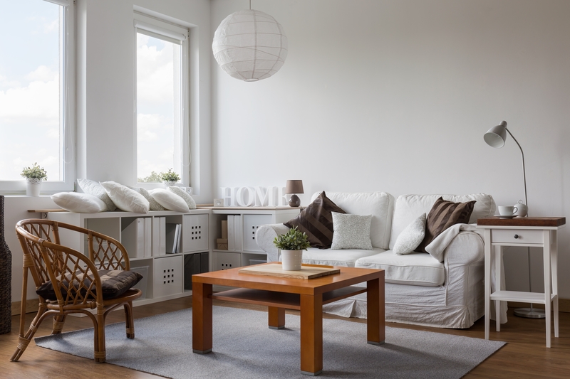 Careful packing and handling for household items during removals